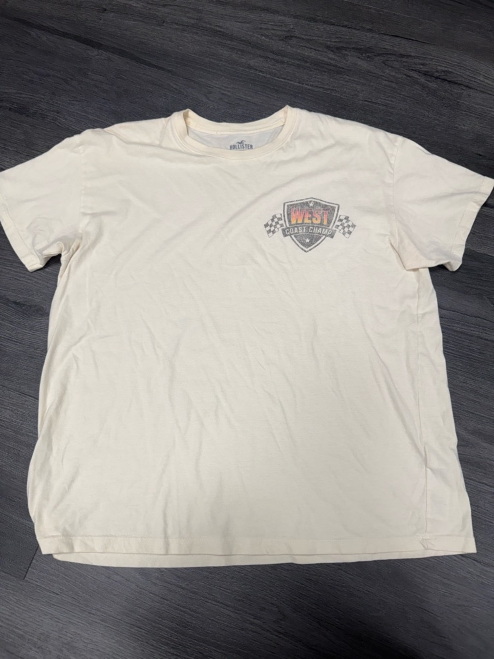Hollister Men's Cream Short Sleeve Tee with 'West' Racing Patch